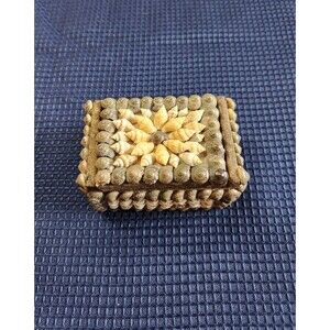 Vintage Shell Trinket Jewelry box